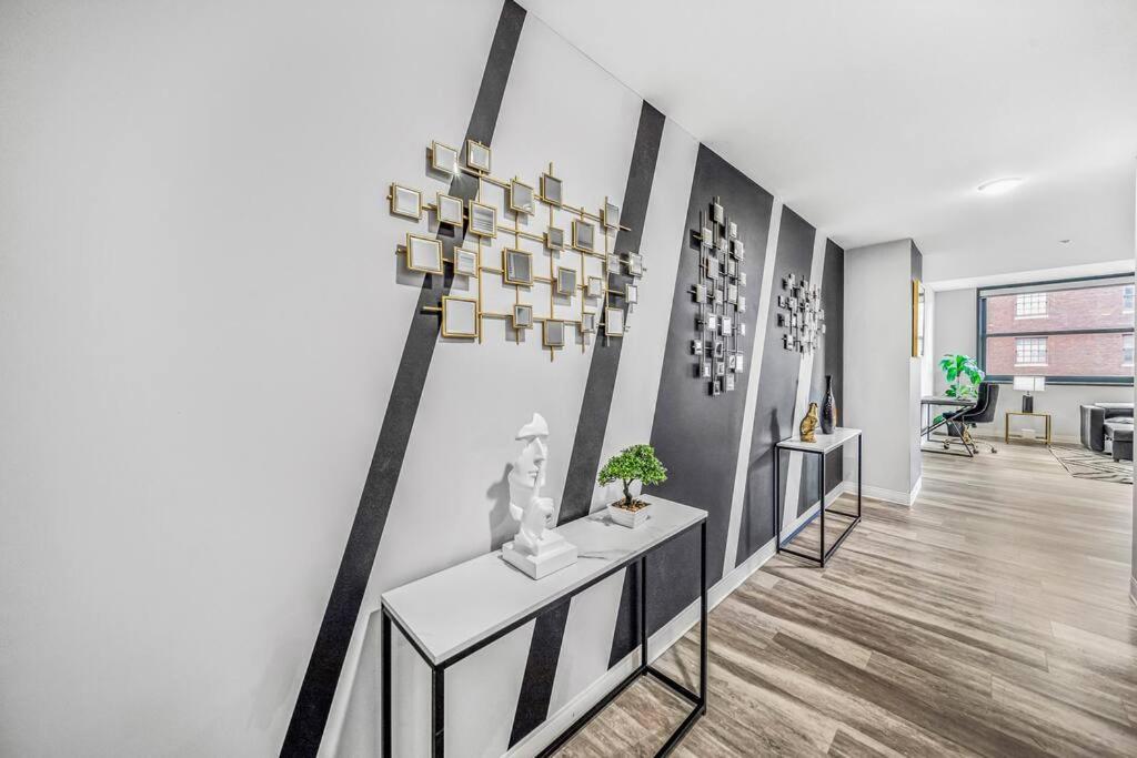 克里夫兰2Br Unit With Game Machine With Pool And Gym Access-602公寓 外观 照片
